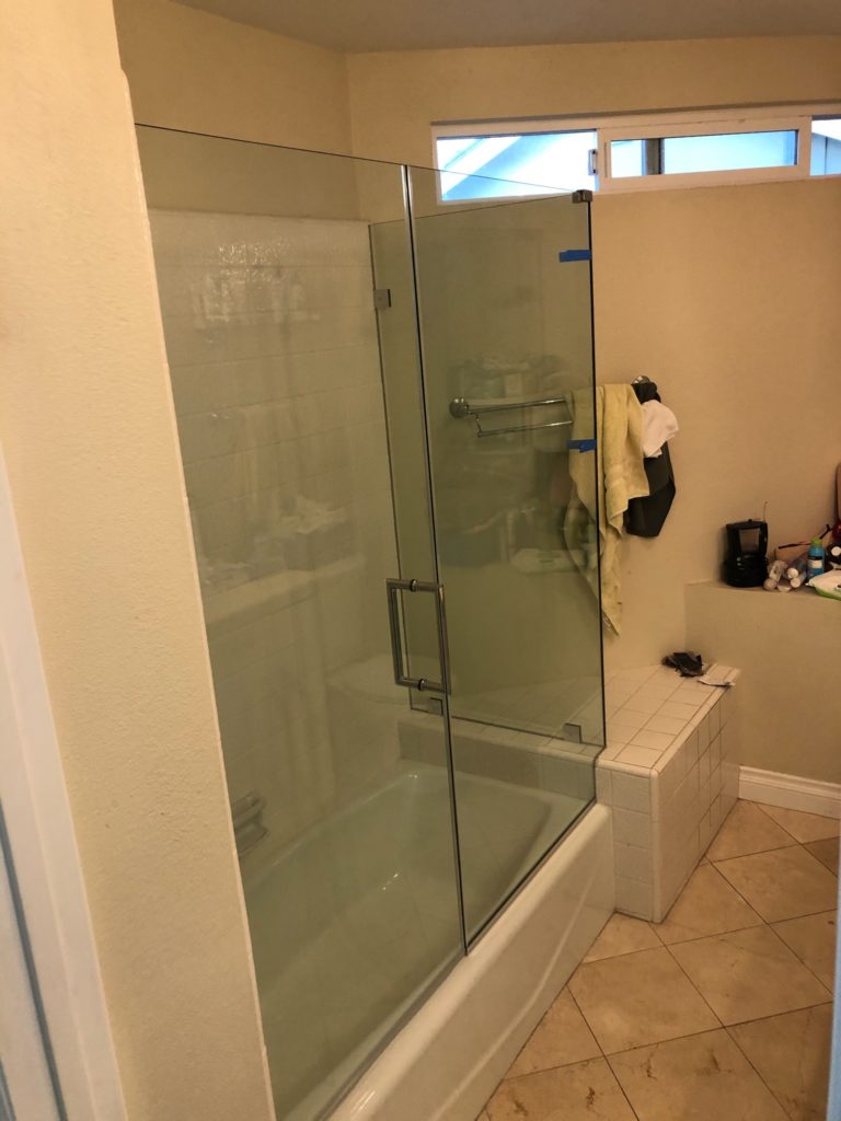 Bathtub Frameless Glass Doors