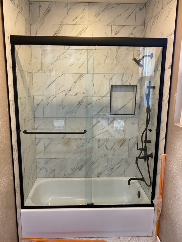 Bathtub Frameless Glass Doors