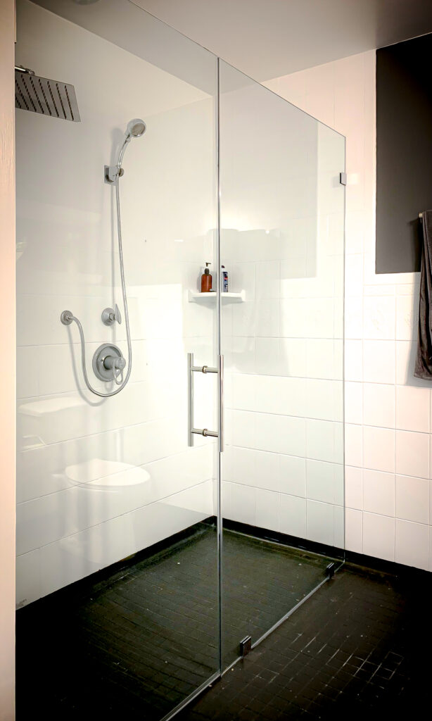 Hinged Frameless Shower Doors