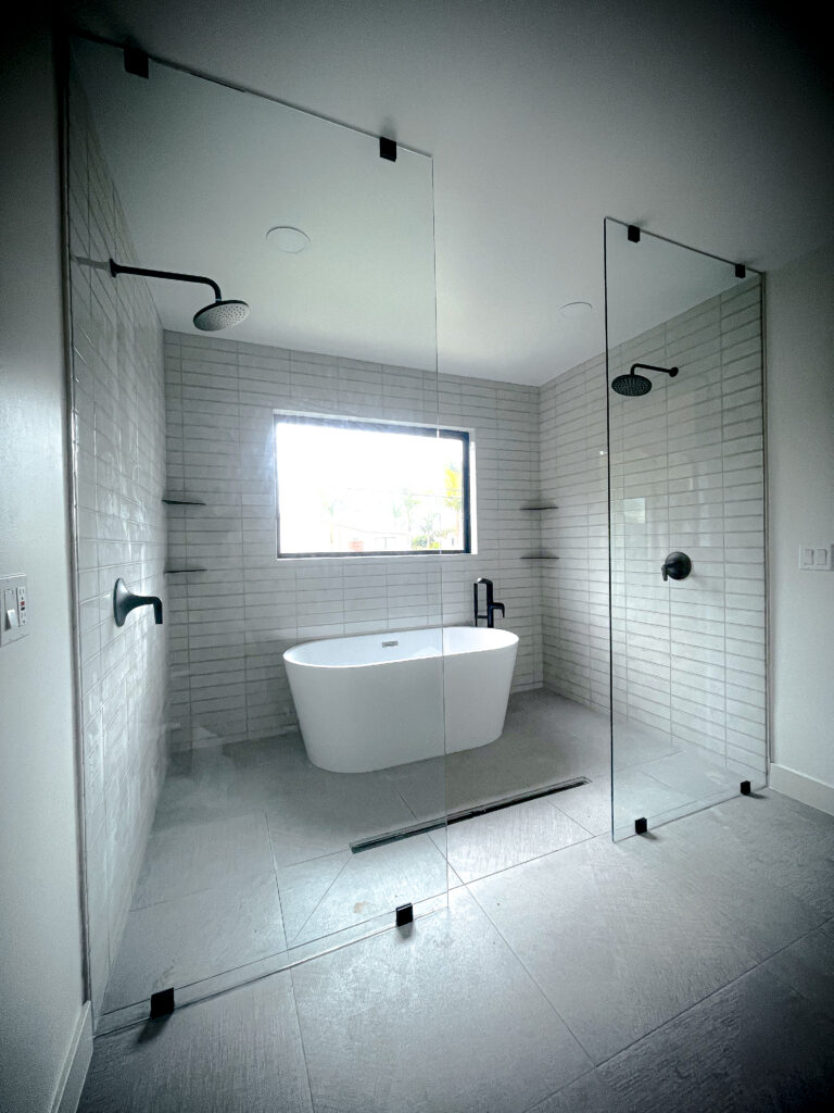 Frameless Glass Shower Screens