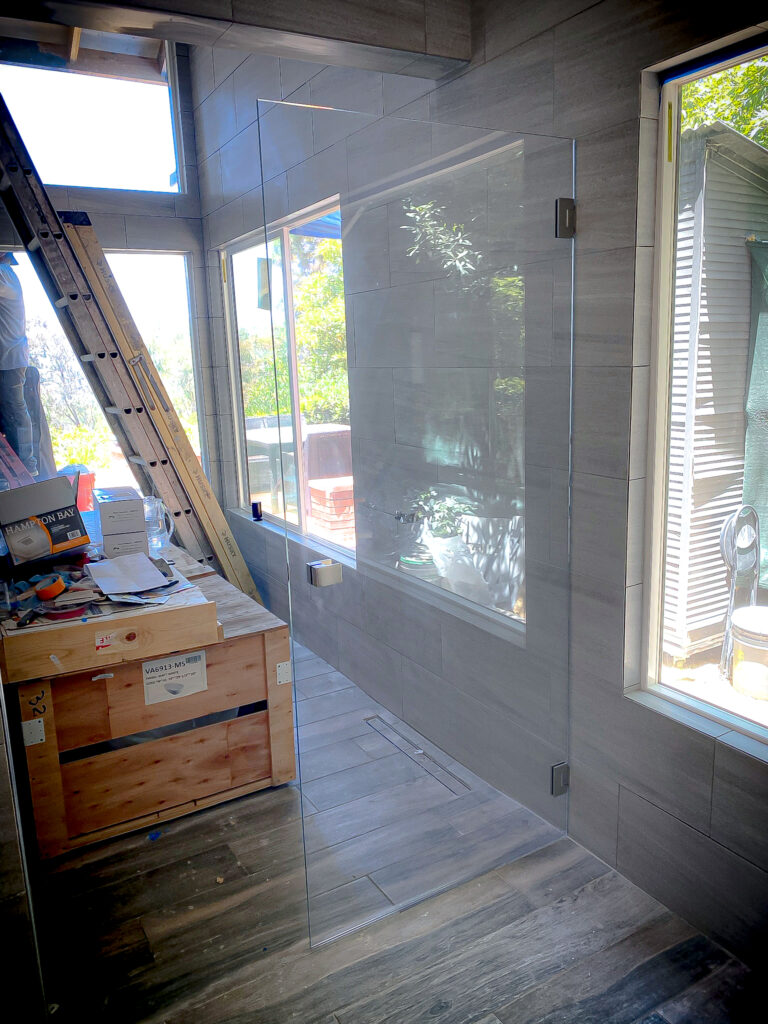 Frameless Glass Shower Screens