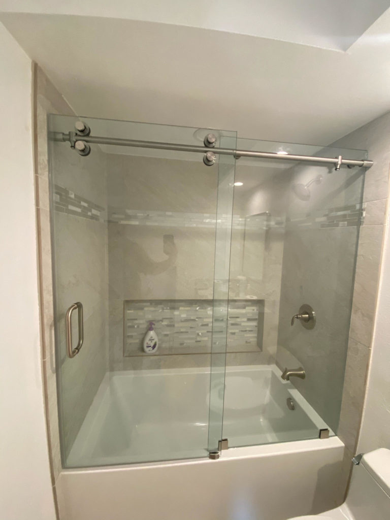 Bathtub Frameless Glass Doors