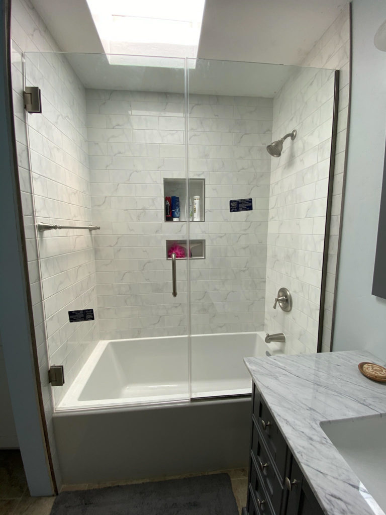 Bathtub Frameless Glass Doors